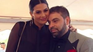 Florin Salam, distrus de durere. Artistul a urcat pe Facebook o fotografie și... “Mi-ai luat, Doamne, jumătatea!”