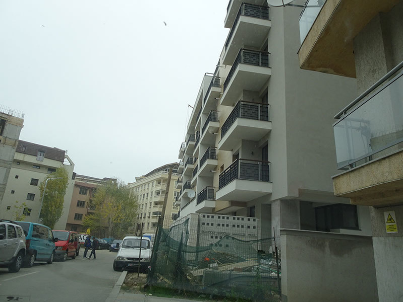 Acesta este blocul în care Mădălina şi-ar fi găsit apartament
