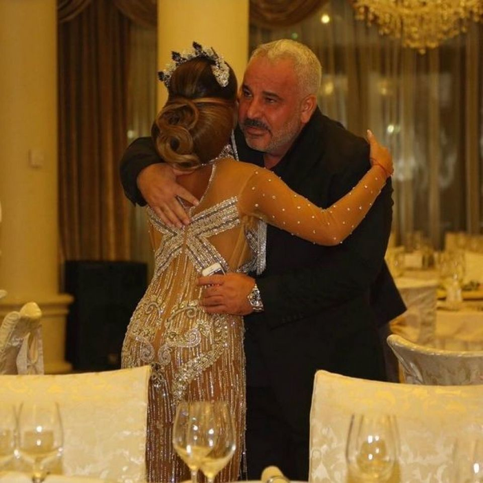 Bacalaureat 2019. Ce ținută a purtat fiica lui Sile Cămătaru la BAC! Rebecca a atras toate privirile