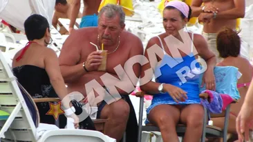 Helmut Duckadam, presedintele de imagine al Stelei, s-a relaxat la mare dupa calificarea in playoff-ul Europa League! S-a delectat cu o tigara si o cafea!