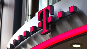 Anunț important pentru clienții Telekom, după vânzarea companiei. Cine va emite facturile