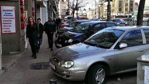 Vești proaste pentru șoferi. Ce se va întâmpla cu mașinile parcate pe trotuar