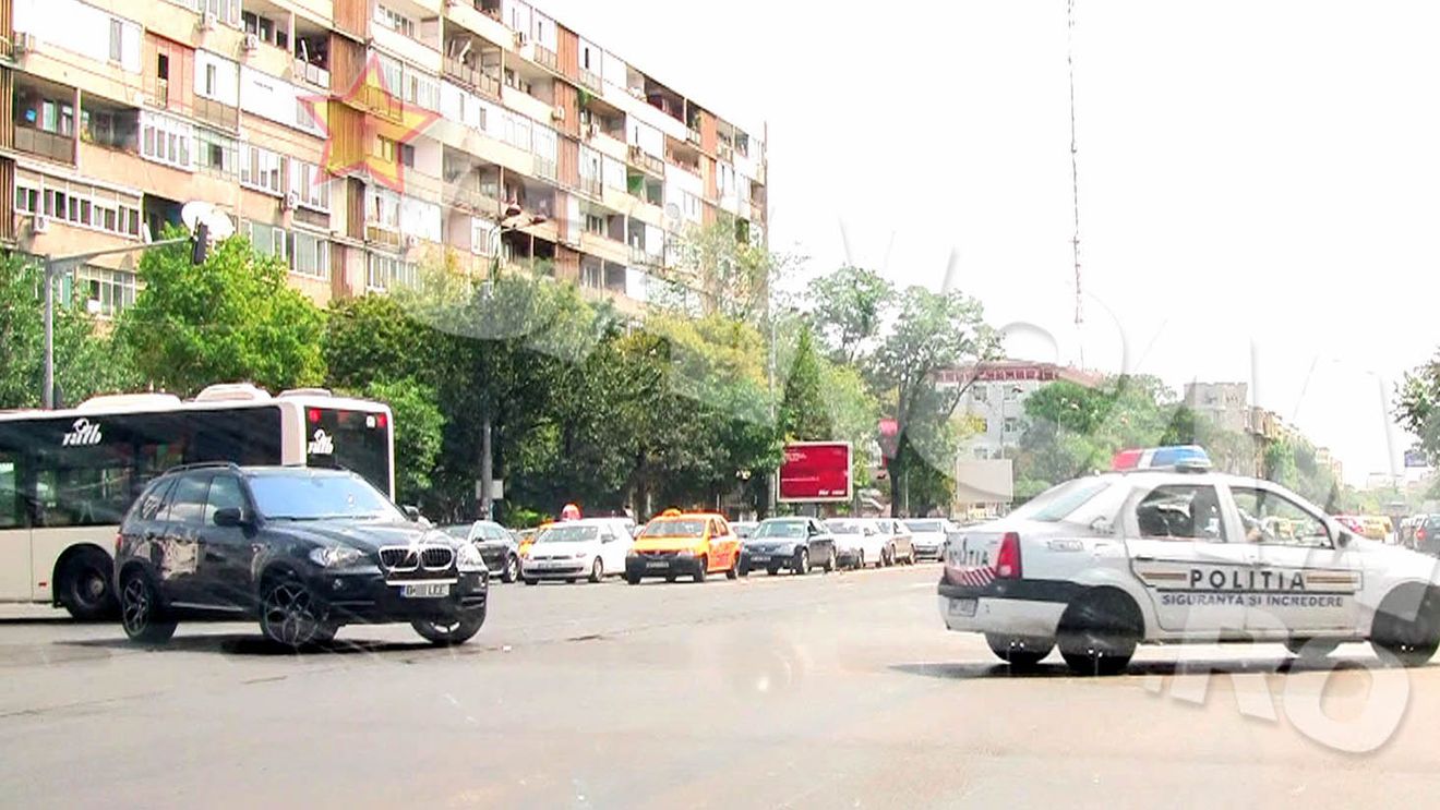 Andreea Marin, la un pas sa dea de belea! A executat o manevra gresita si a ajuns sa fie urmarita de politie! Imagini-marturie