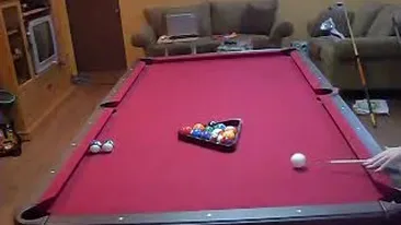 Jucatorul de trick-shot de la Romanii au talent are de unde invata! Uite ce lovituri reusesc maestrii tacului