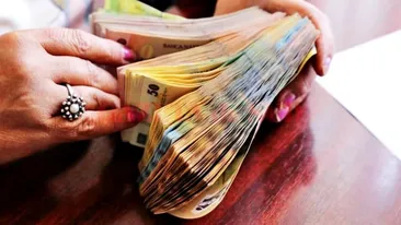 1.200 lei în plus la salariu pentru aceşti români, din ianuarie 2024. Condiţia unică