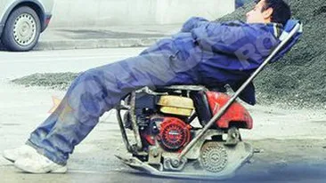 Timpul trece, leafa merge, noi cu drag dormim!