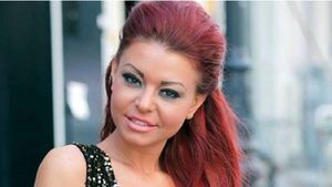Cum sa nu innebunesti cand ea arata asa? Ana Maria Mocanu, cu un decolteu cat se poate de ametitor
