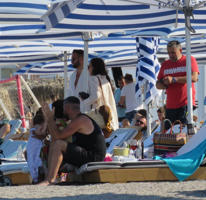 Mișu Pricopsitu nu pare deloc să sufere după Ocean, Marea Neagră fiind suficientă pentru el (Foto: CANCAN.RO)
