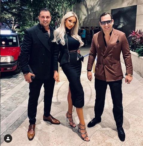 Nu e nicio glumă! Bianca Drăguşanu negociază împăcarea cu fostul soţ! Ce condiţii i-a pus vedeta lui Alex Bodi