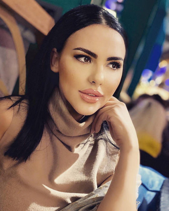 Cum arată Lavinia Pârva după ce a slăbit spectaculos. Soția lui Ștefan Bănică Jr. s-a fotografiat în sala de pilates