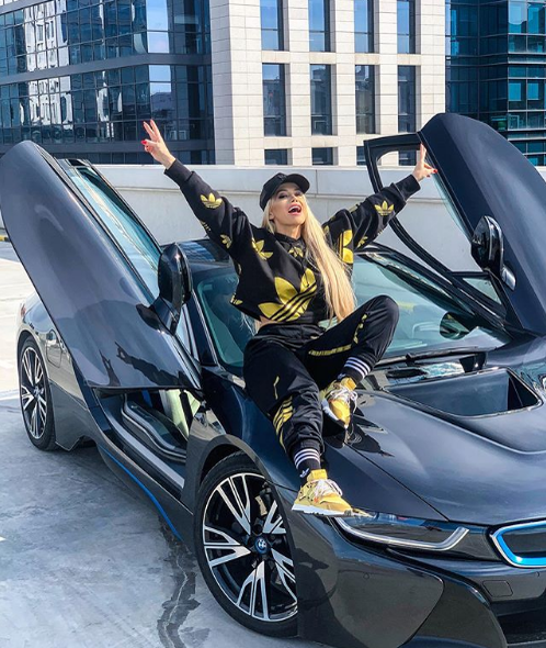 Anda Adam, situaţie neaşteptată în trafic. Ce mesaj a transmis artista: „Sunt o excepţie…”