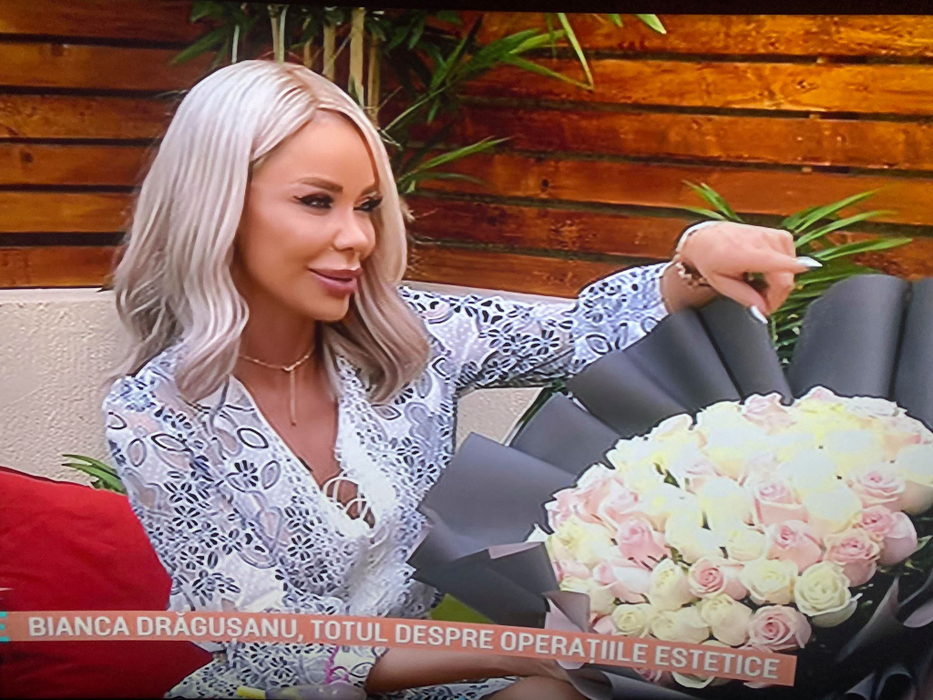 Bianca Drăgușanu, surpriză în direct la TV din partea lui Alex Bodi: „Îi mulțumesc iubitului meu. Ce bătaie îi dădeam dacă uita!”