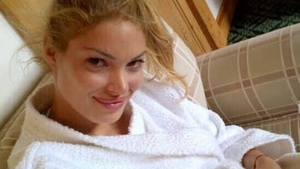 VALENTINA PELINEL a trecut prin chinuri groaznice! Ce s-a întâmplat cu blonda la spital, după ce a intrat în travaliu