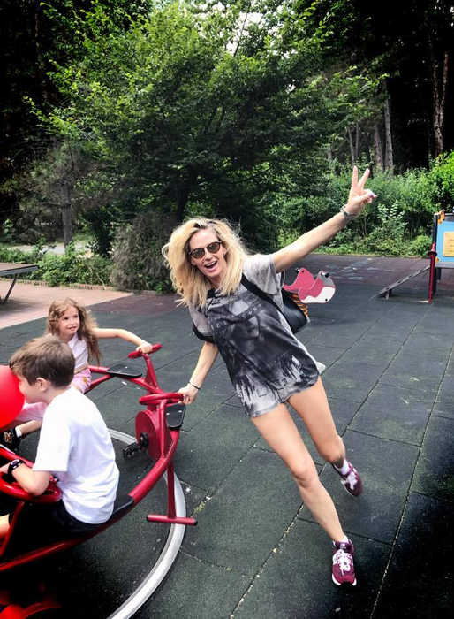 ANDREEA BĂNICĂ a făcut mărturisiri neaşteptate: „Am suferit foarte mult la început după ce am născut-o pe Sofia“