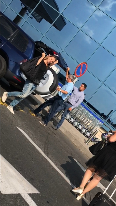 Cioloş se luptă singur cu troller-ul fetei
