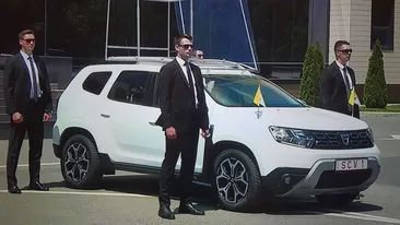 Papamobilul românesc va fi folosit sâmbătă la Miercurea Ciuc