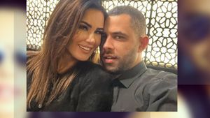 Alex Ashraf nu are probleme doar cu Oana Zăvoranu, ci și cu amanta. “Cocoșata” l-a “curățat” de toți banii la păcănele!