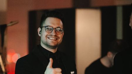 Alex Munteanu și-a dat demisia de la Observator: ”Oficial s-a mai încheiat un capitol din viața mea!”