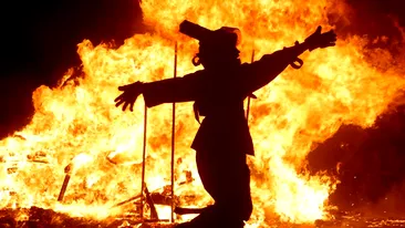 Scene incredibile în Suceava! Un bărbat şi-a dat foc după o discuţie aprinsă cu tatăl său