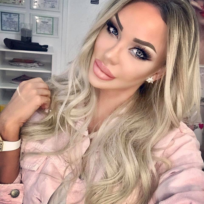 Bianca e o perfecţionistă şi niciodată nu a spus nu micilor schimbări
