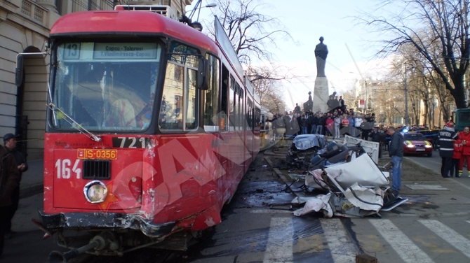 Asistenta ranita in accidentul de tramvai nu va fi despagubita de stat