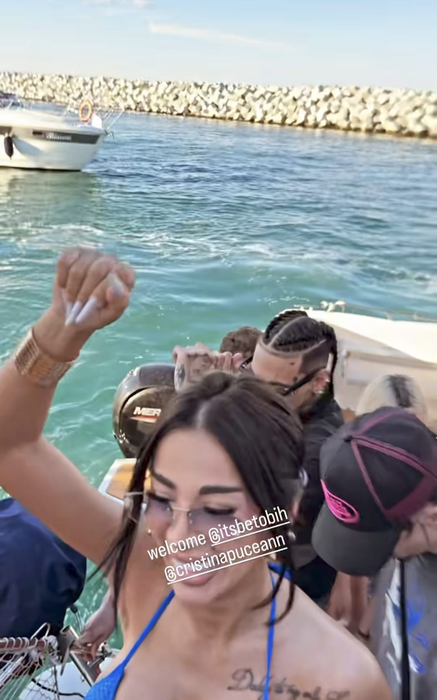 Selly, party nebun la Costinești. Cristina Pucean și Albert NBN, printre invitați