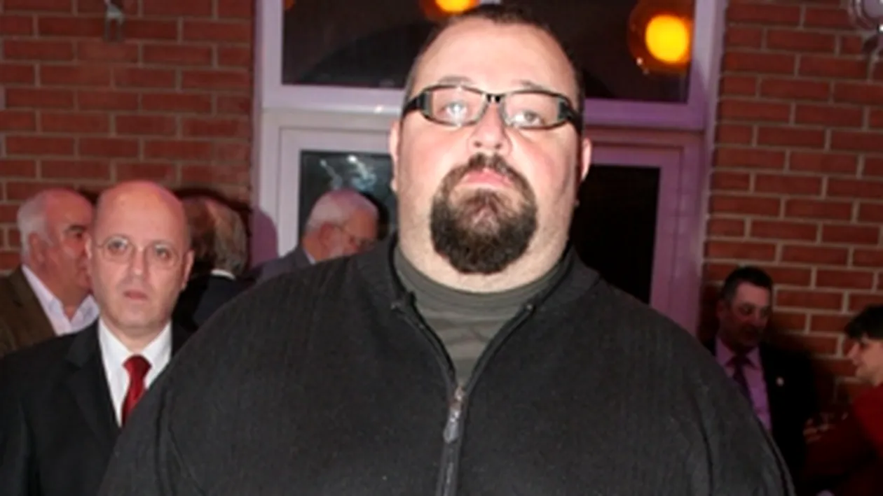 Piedone a plecat in pelerinaj, in Grecia