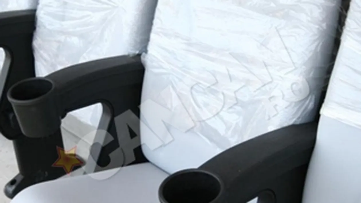 Pe stadionul Cluj Arena a inceput montarea scaunelor si fotoliilor din zona VIP