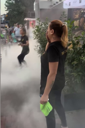 Incendiu la celebra shaormerie Mr. Laziz! Clienţii au fost evacuaţi de urgenţă