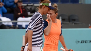 Halep și Begu vor încerca să aducă astăzi primele puncte pentru România cu Elveția în Fed Cup!