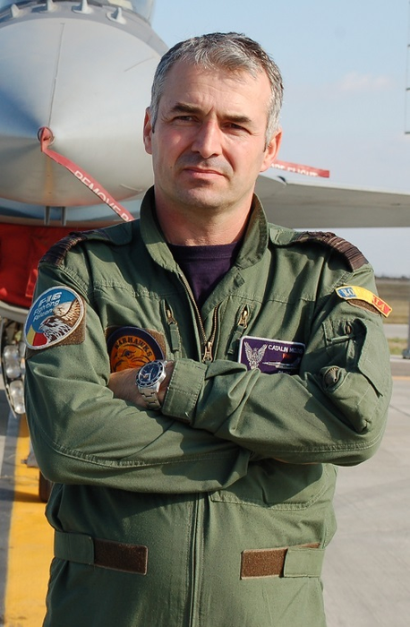 Cătălin Micloş a fost avansat pe patul de spital, în 2002, după ce a evitat o catastrofă