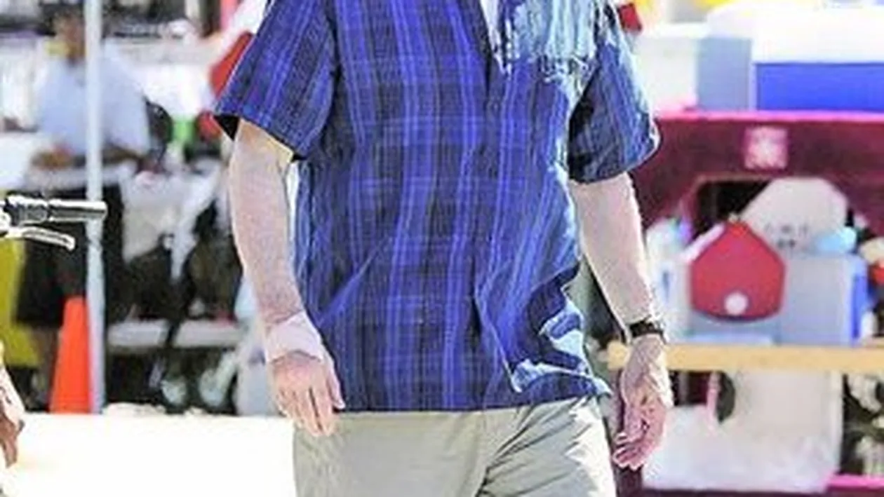 John Travolta este in corzi! Disperat dupa sexul cu barbati