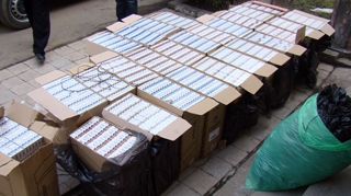 Aproape 3.000 de pachete de tigari au fost confiscate in Calarasi!