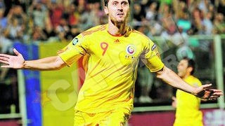 "Burlacita" si-a gasit iubirea in afara emisiunii! Marica a chemat-o pe Bianca sa descopere "Raiul pe Pamant"