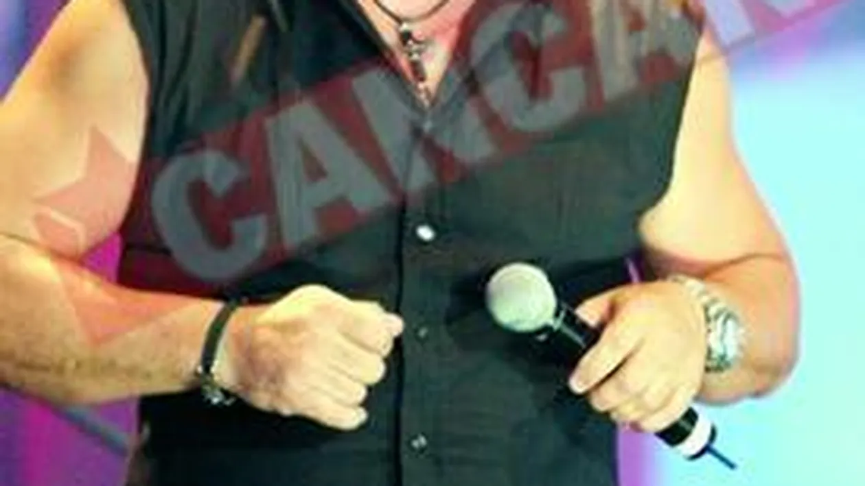 Iubita lui Tavi Colen a sarit sa o bata pe administratoarea blocului