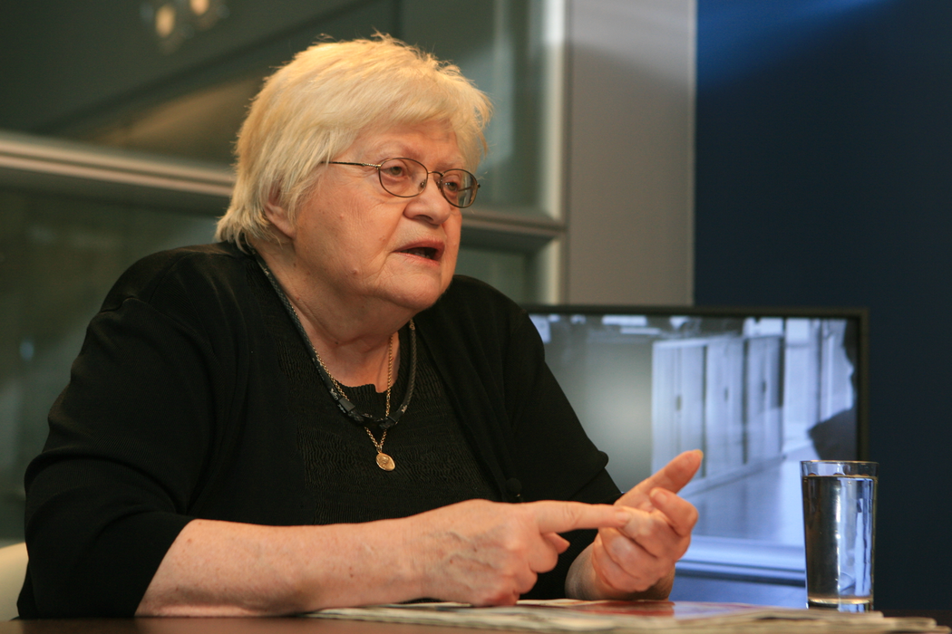 ZOE PETRE a murit! „A plecat profesorul nostru admirat şi iubit”