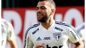 Ajutor nesperat pentru Dani Alves. Verișoara presupusei victime a fotbalistului a făcut dezvăluiri importante