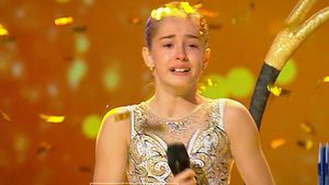 Ea este viitoarea Nadia Comăneci! Cine este Gabriela Dincă, micuța gimnastă care a primit Golden Buzz la Românii au talent