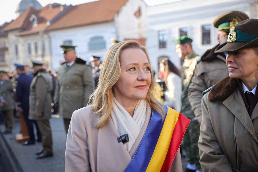 Elena Lasconi, derapaj nervos la adresa colegilor de partid, după ce i s-a cerut să facă un pas în spate: „Nu plec nicăieri”