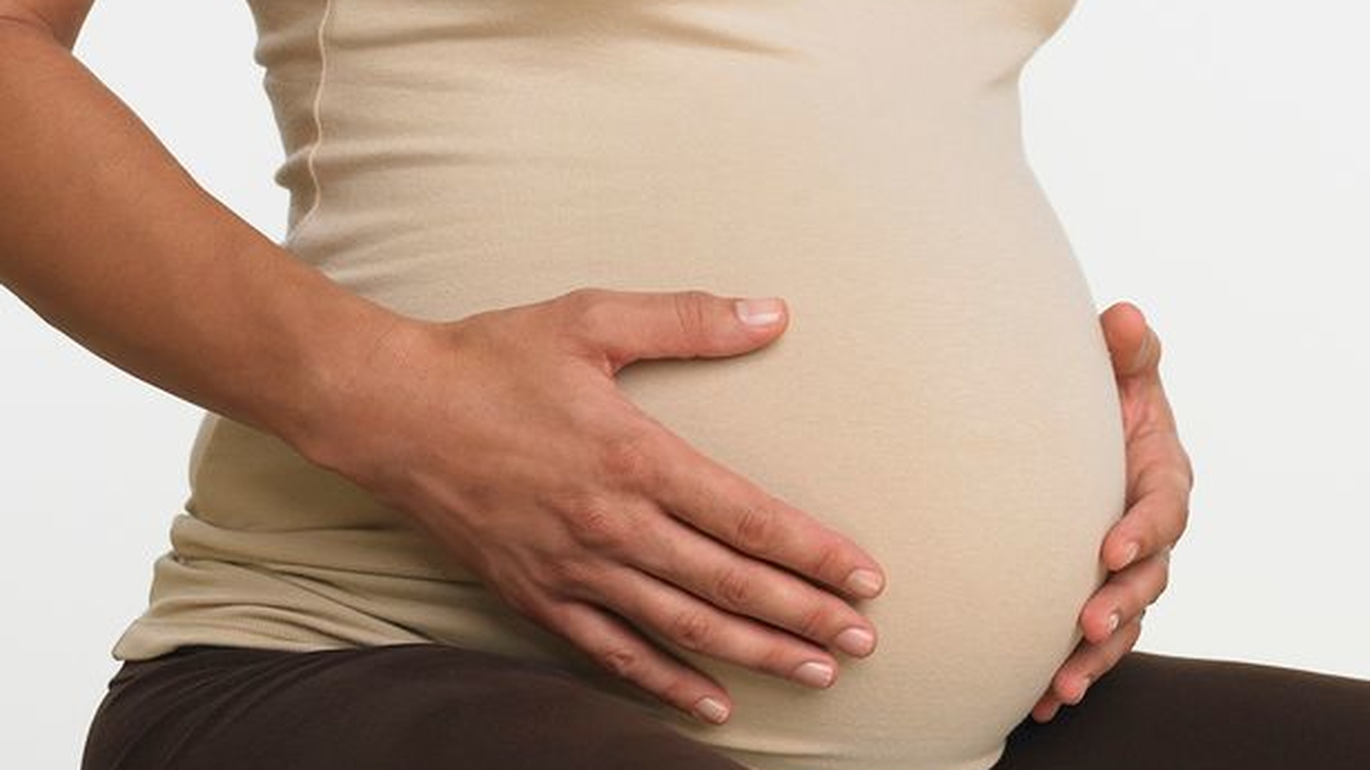 A fost silită să avorteze, dar ce s-a întâmplat depăşeşte orice imaginaţie. Ce au găsit medicii în burta unei femei?