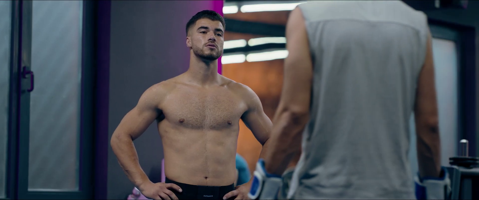 BRomania: "Cred că filmul are 30% acțiune , 30% umor , 30% suflet și 10% înjurături!" (Foto: captură video)