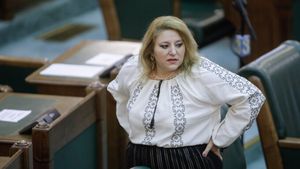 Diana Șoșoacă cere 5 ani de închisoare pentru următorii români...