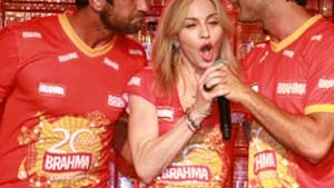 Madonna si Gerard Butler parteneri de carnaval!