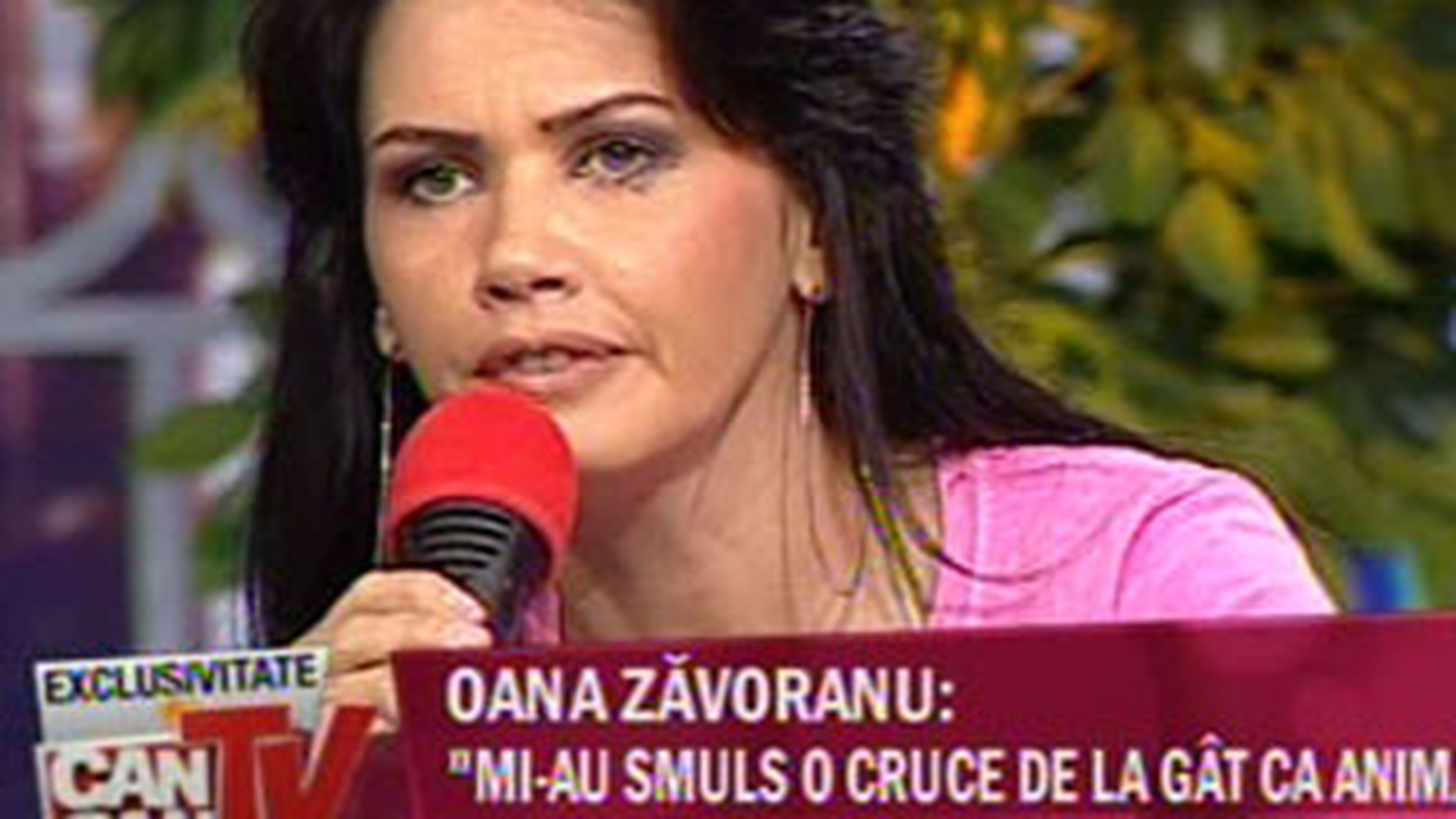 VIDEO Oana Zavoranu a descris un ritual incredibil in care i s-a aratat diavolul! "Vanessa mi-a zis ca necuratul s-a indragostit de mine! Mi-a cerut 160.000 de euro ca sa il alunge"