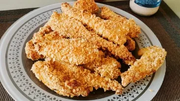 Ce a primit un tânăr din Târgu Mureș după ce a comandat o porție de 20 crispy cu cartofi prăjiți, la 80 de lei