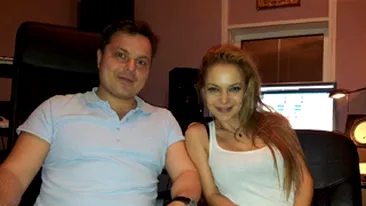 Andreea Antonescu e cam obosita! Uite cum arata fara pic de machiaj, nici nu ai recunoaste-o pe strada!