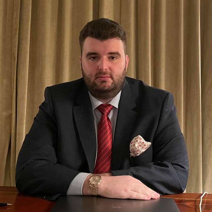 Victor Micula ar vrea succes pe Tik Tok/ (Sursa: Facebook)