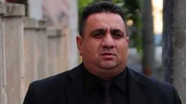 Bercea Mondial, terorizat in puscarie! Colegii detinuti il obliga sa le spele sosetele si sa le cumpere tigari!