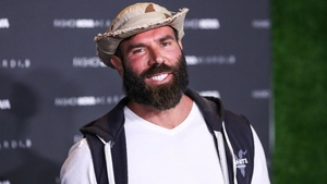 Regele Instagramului, scos pe ușa din dos! Dan Bilzerian spune că tatăl său i-a furat imperiul