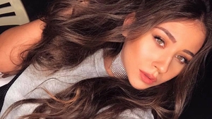Nicole Cherry şi-a arătat ”floricelele” iar fanii ei au abordat-o cu fel şi fel de propuneri